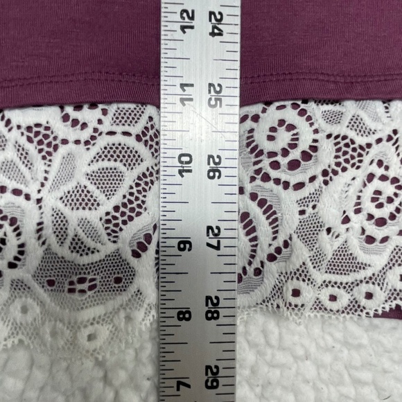 Women’s Lace Hem 1X Zenana Premium Maroon/Wine Tunic Top - Picture 12 of 13